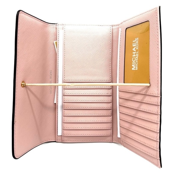 Michael Kors Large Trifold Wallet Powder Blush - Picture 4 of 7